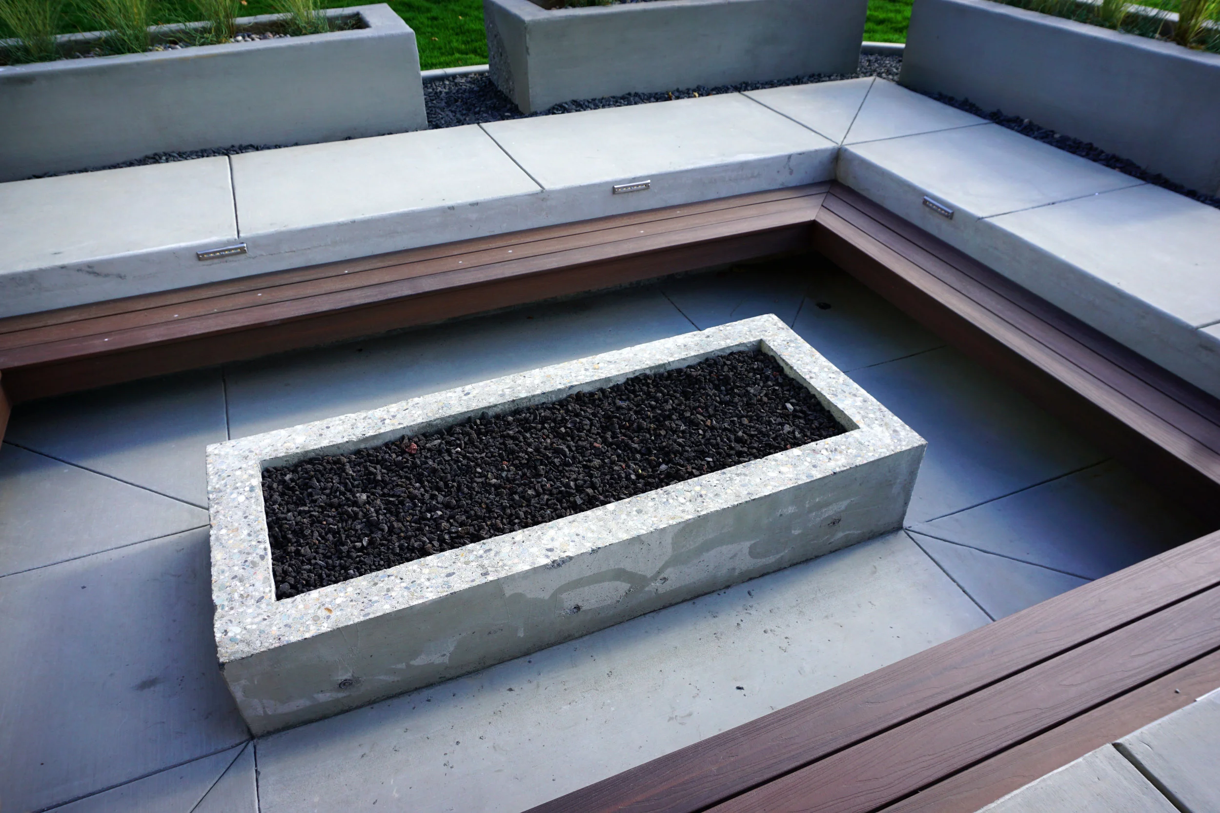 Modern Fire Pit Designs to Consider for Your Yorktown, NY, Backyard