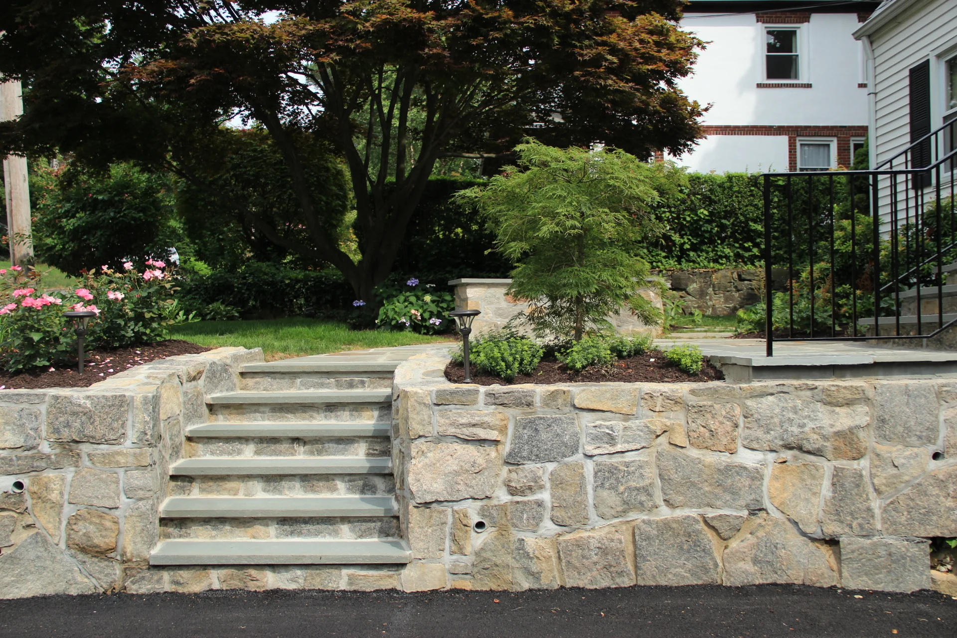 How to Find the Best Landscape Construction Companies in Croton, NY