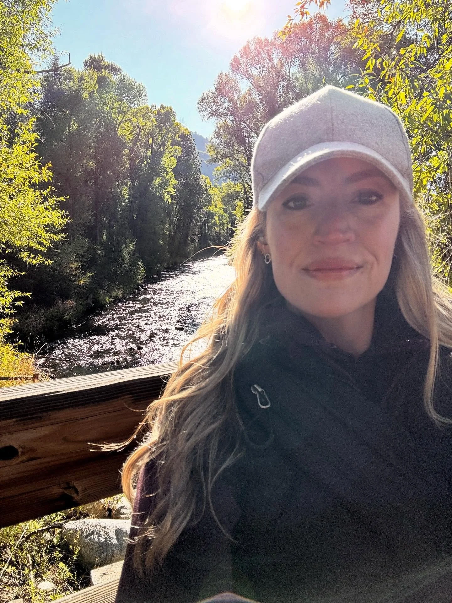 So long, September. 👋🏼 Thank you for the memories and ample time to reflect. This month I: 
&bull;battled insanely intense allergies🤧
&bull;traveled twice to both new and previously visited places✈️
&bull;had lunches, brunches, and dinners🥂
&bull