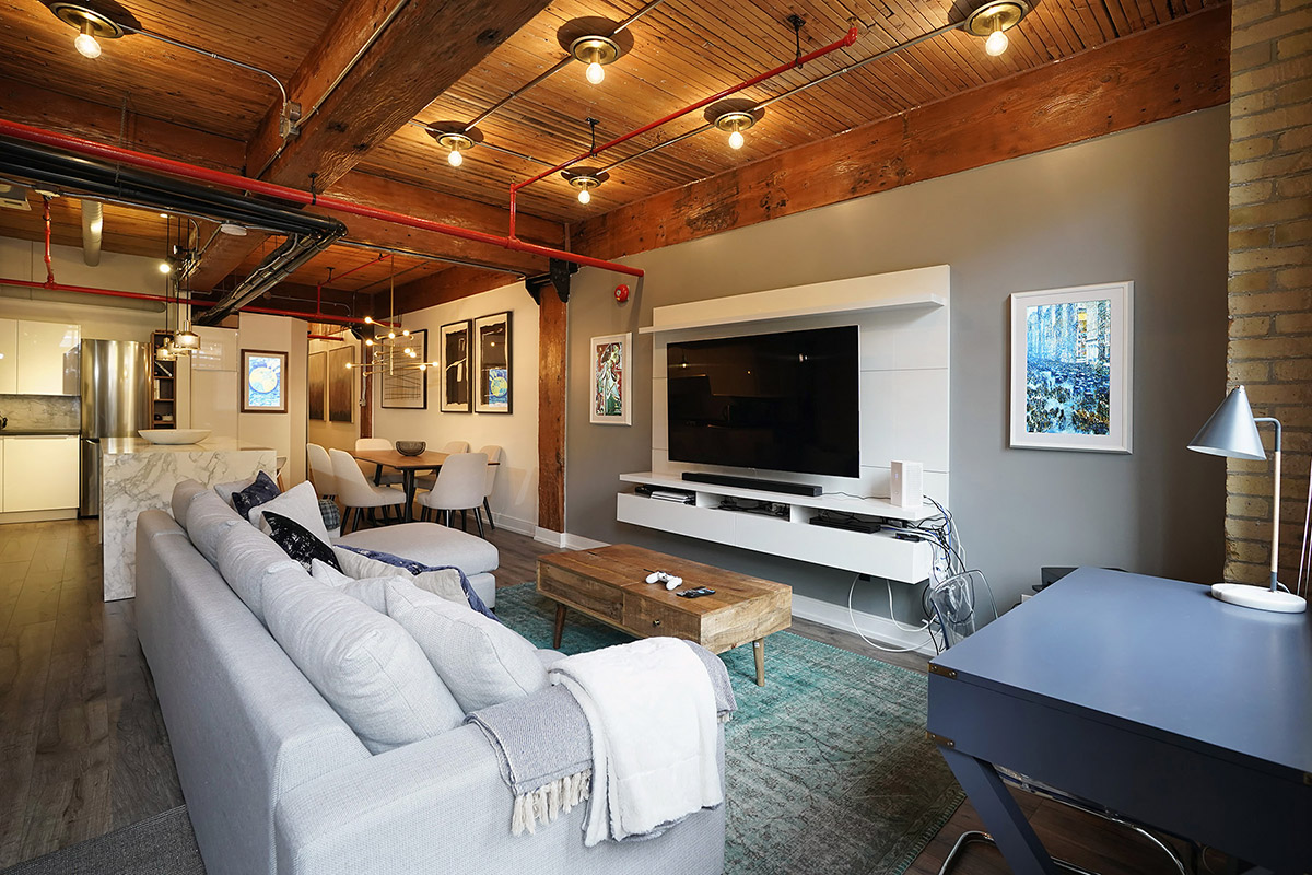 371Wallace-airbnb07.jpg