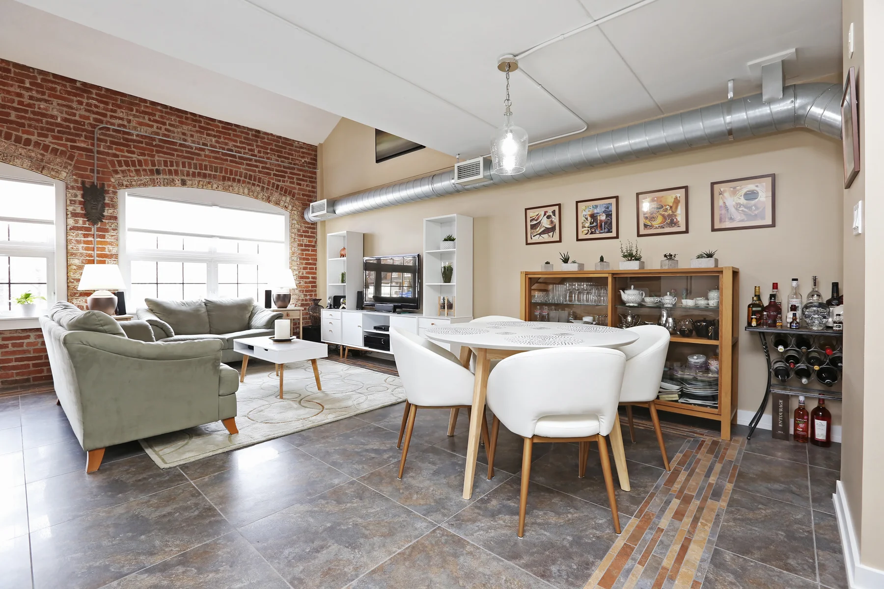 Foundry Loft 8.jpg