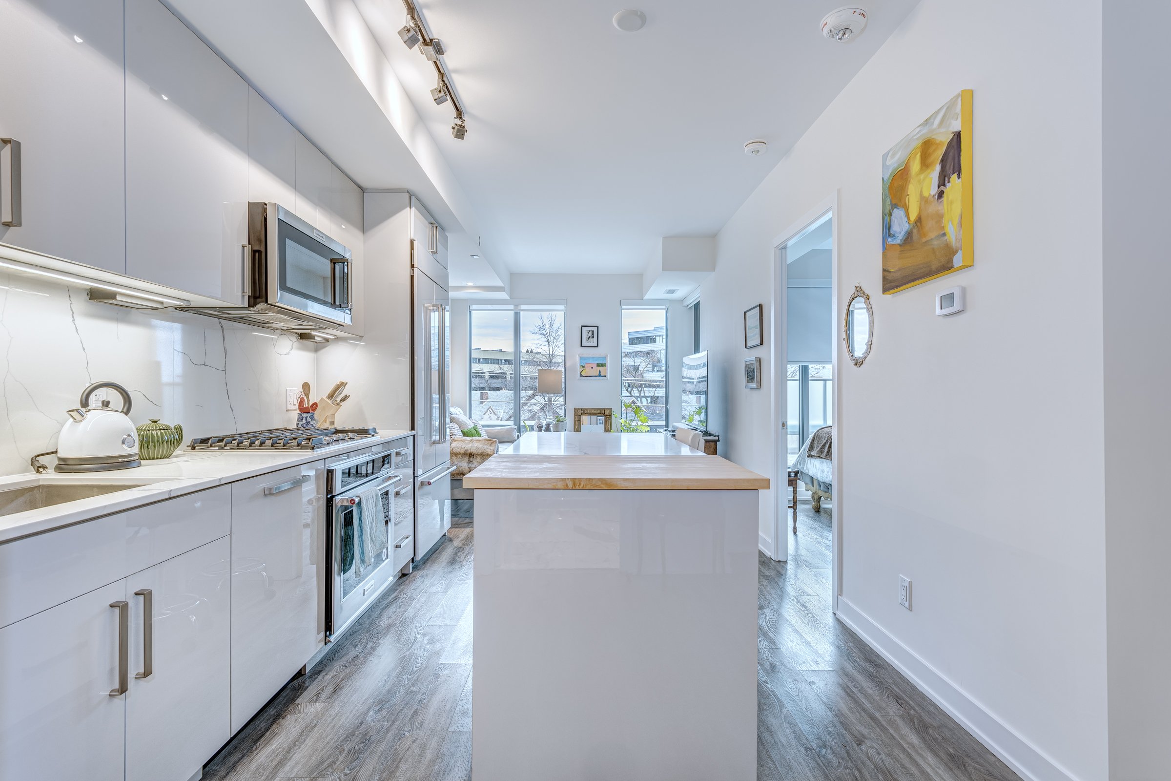 Condo at the Roncy · Available