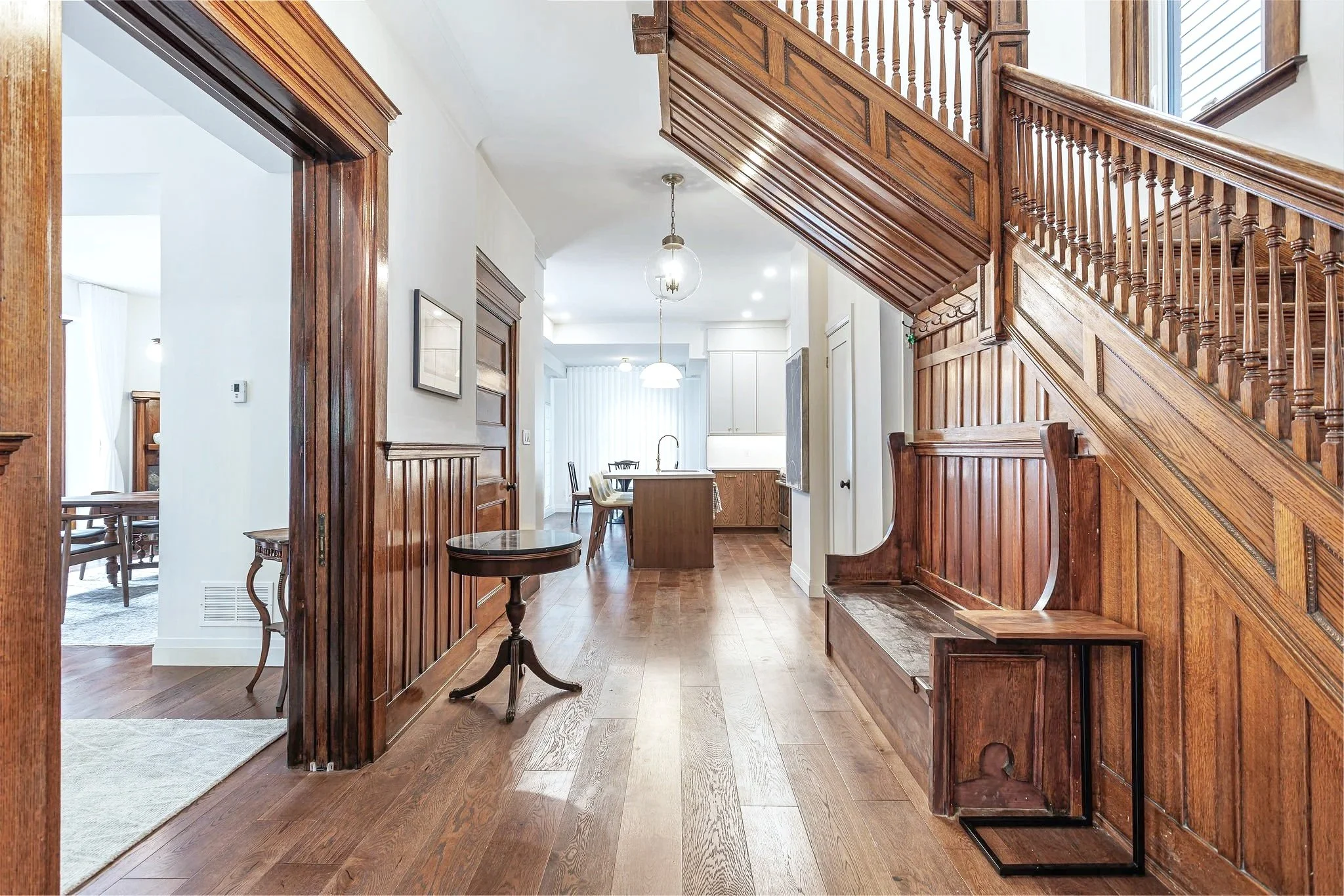 Delaware Grand · Available