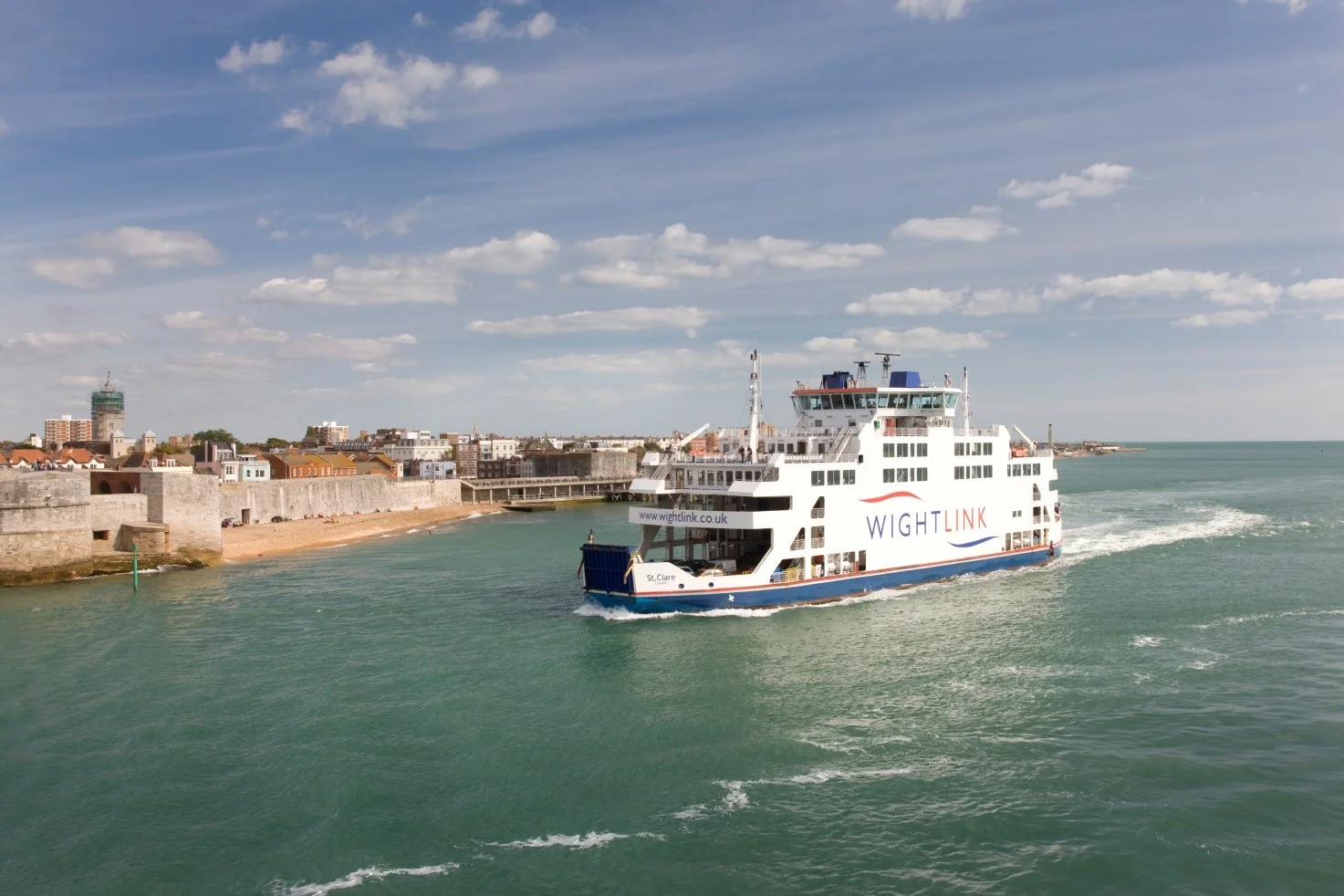 Ferry-Portsmouth-hot-walls.jpg