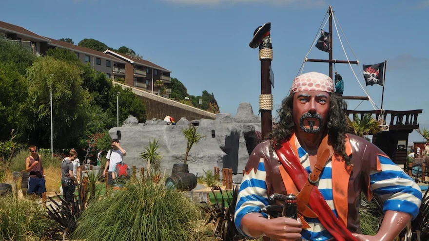 Pirate at Pirates Cove Shanklin Seafront.jpg