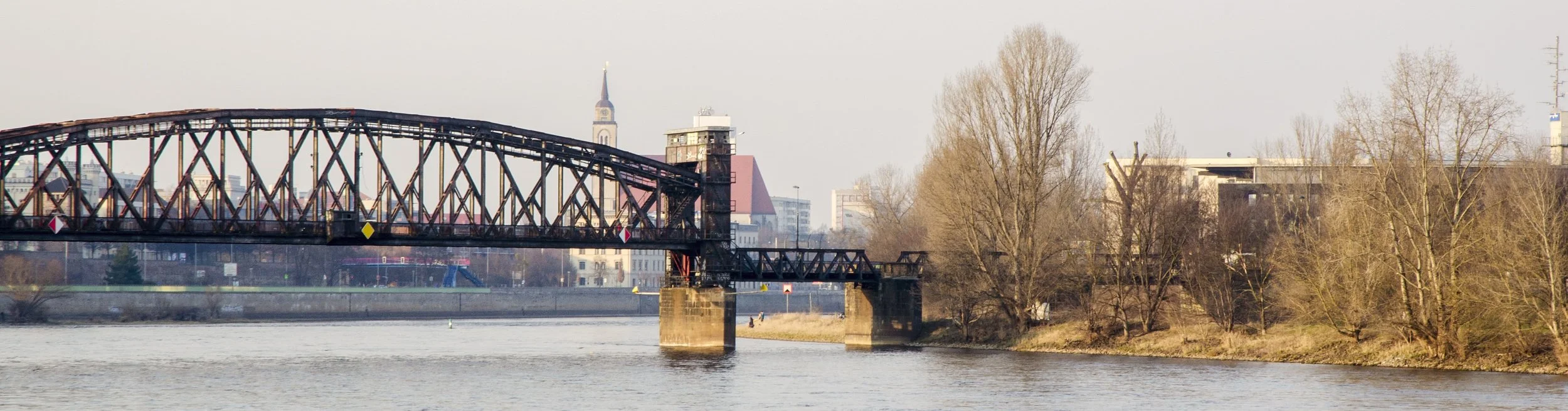 Magdeburg Hubbrücke.jpg