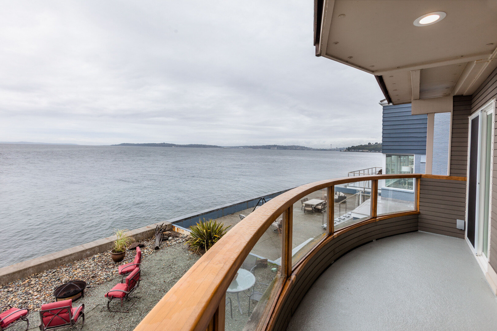 3201 Point Place SW #102, Seattle | $1,095,000
