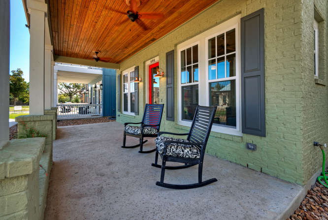 646 Center Green Street New-small-012-35-Covered Front Porch-666x448-72dpi.jpg