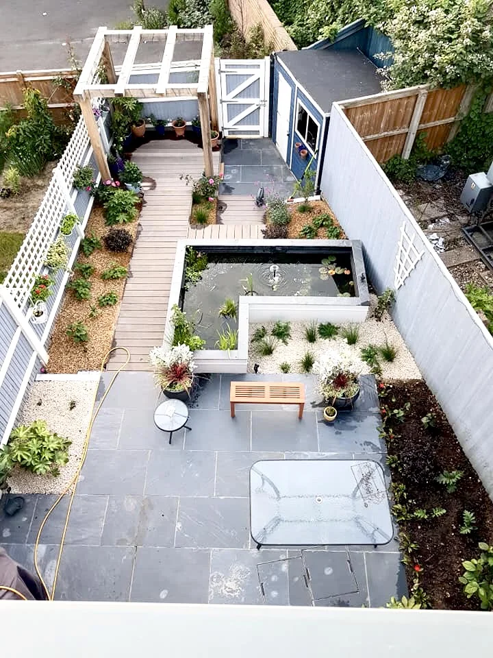 Town House Garden.. small plants, patience required!