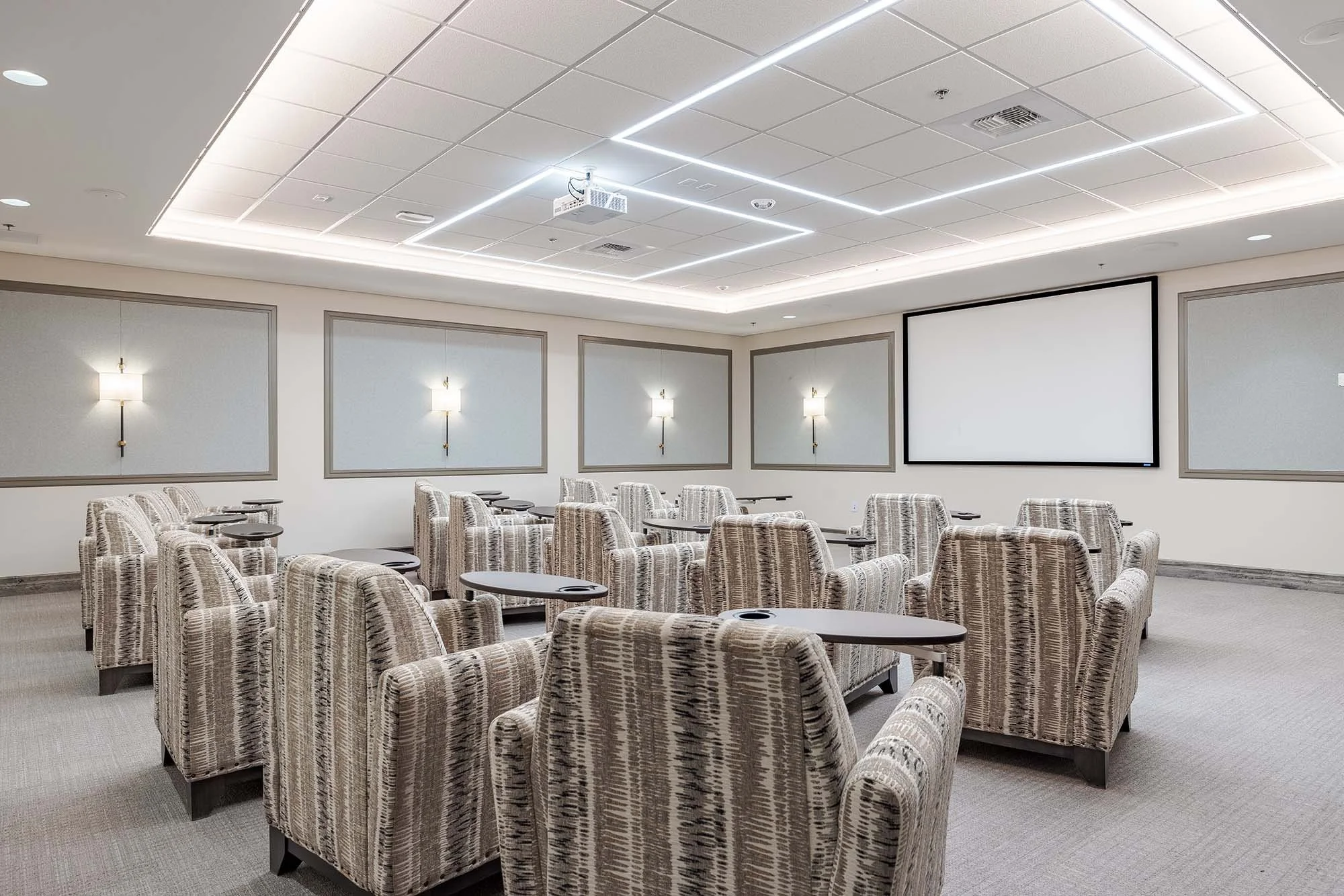 Merrill Gardens at Hillsboro-POI-013.jpg