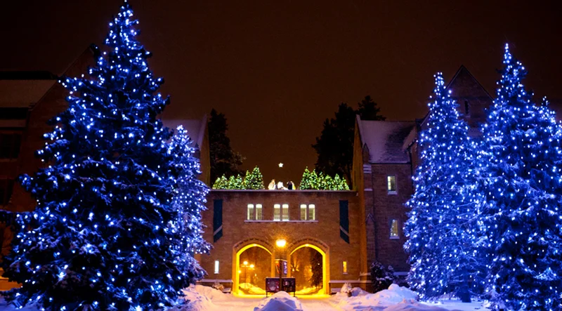 The St. Thomas arches on Summit Avenue