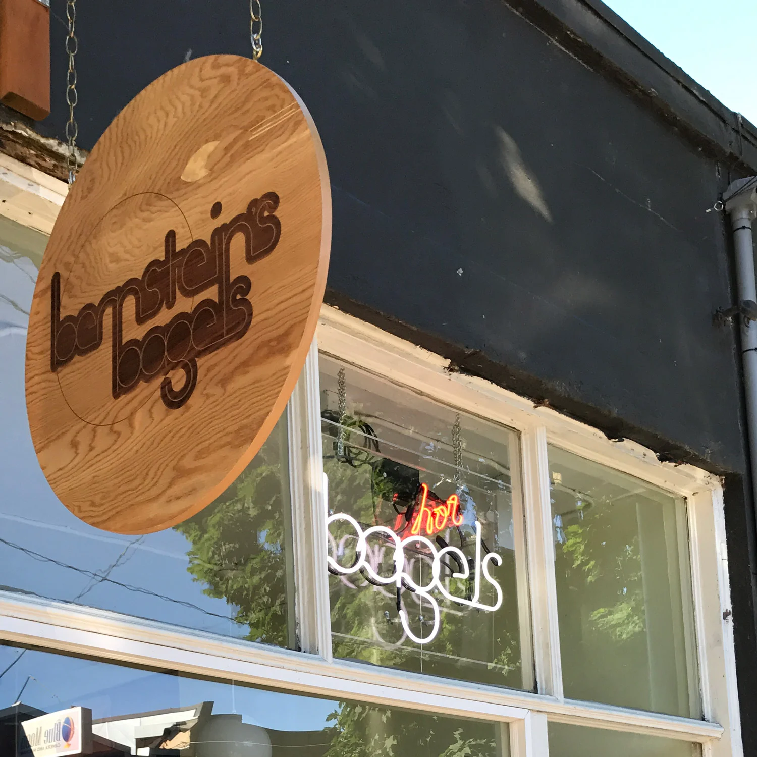 signage1.jpg