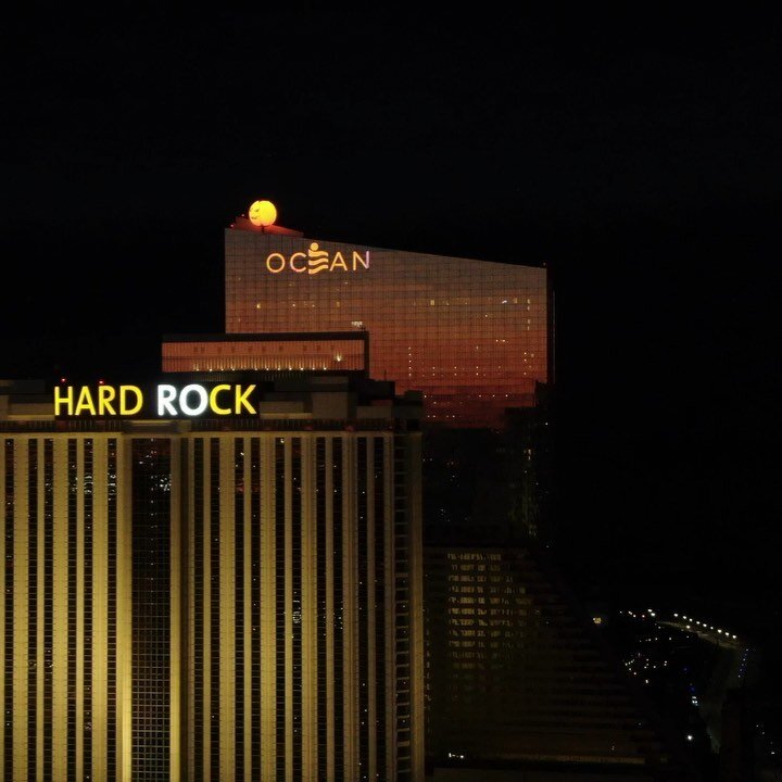Some drone footage I captured while in Atlantic City the other night.
