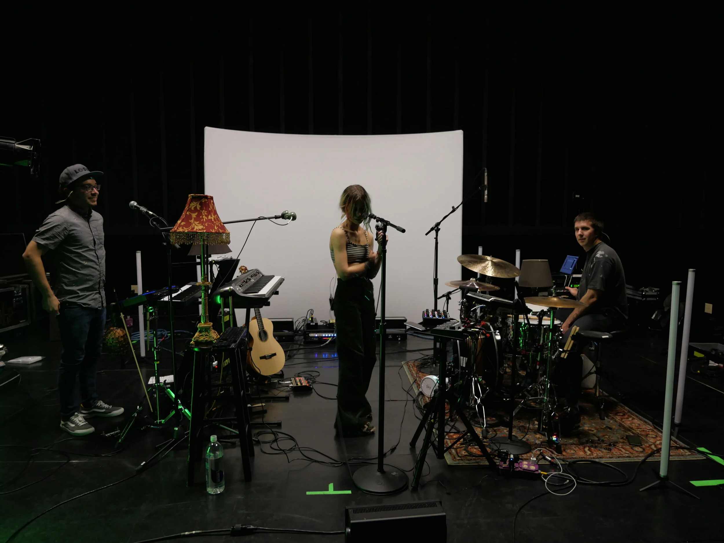 mija_live!_tour_rehearsal