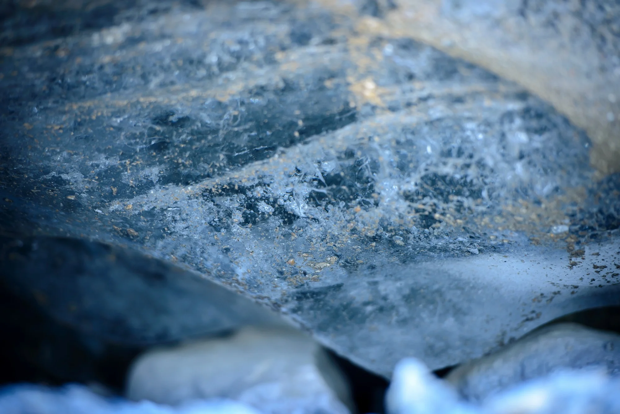 Glacier fragments