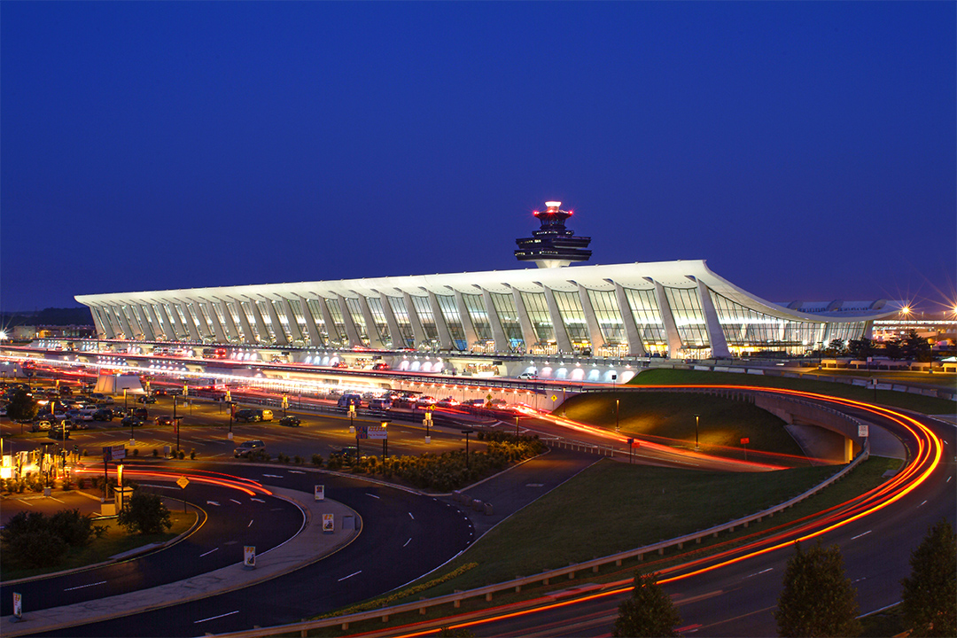 dulles airport (3).jpg