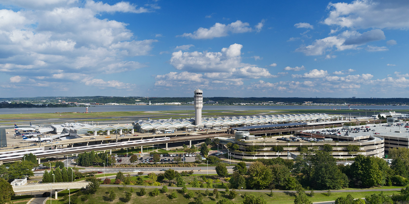 ronald reagan washington national airport.jpg