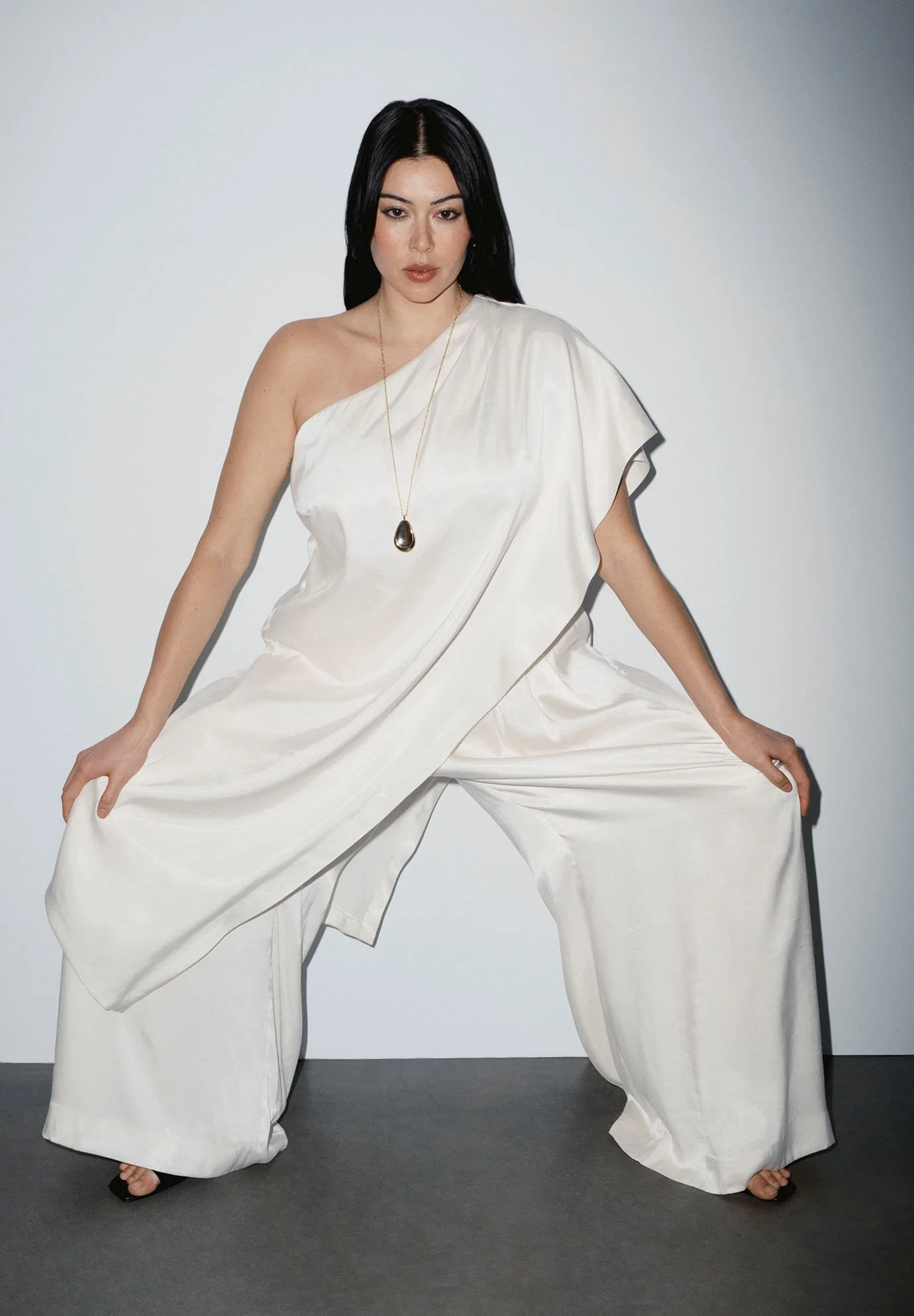 LAUREN CHAN FOR 11 HONORE
