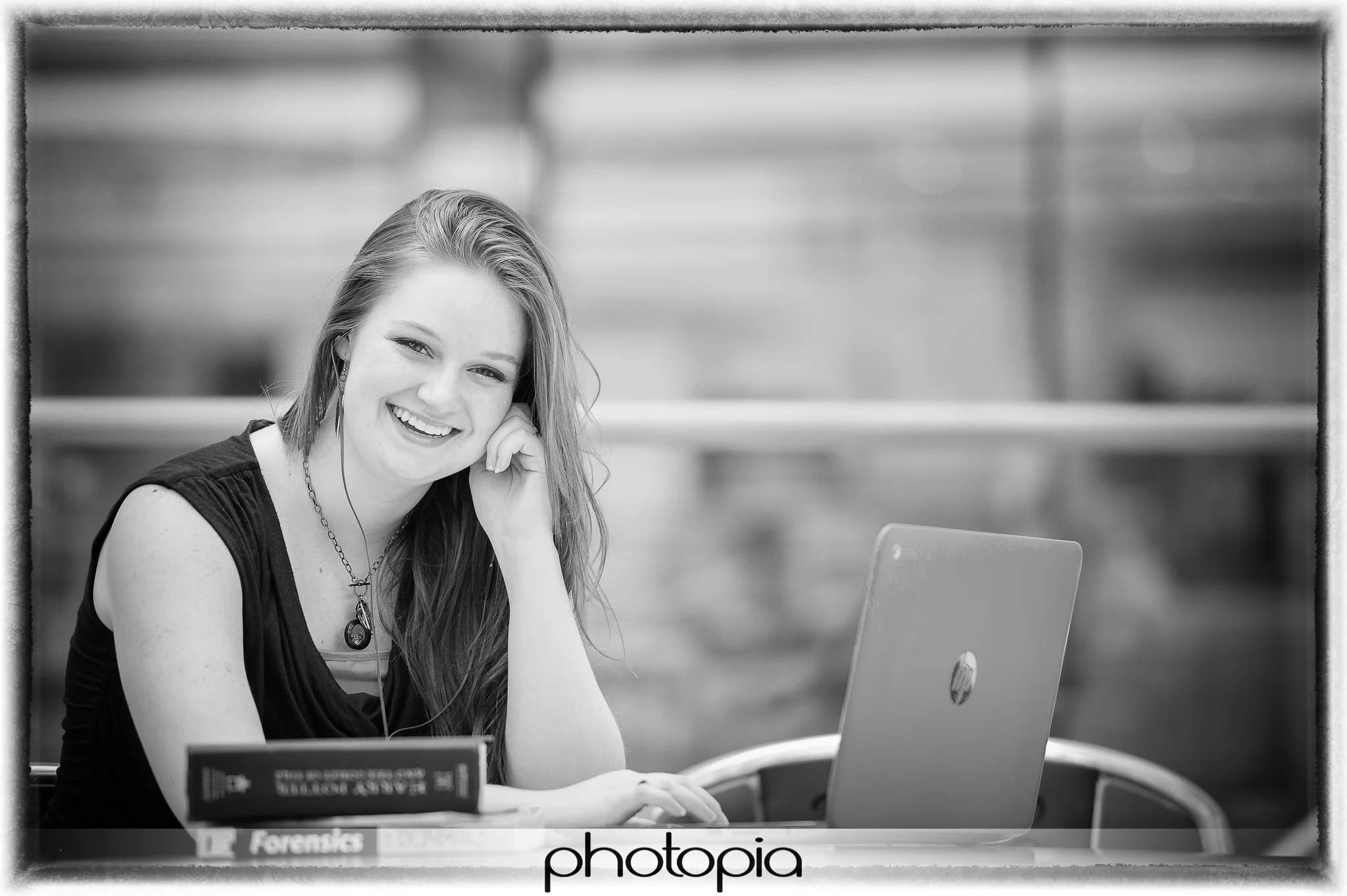Senior portraits-.jpg