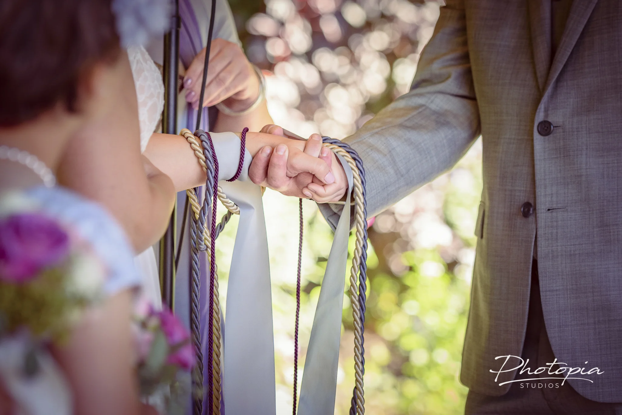 Amanda and Robby - Thanksgiving point wedding