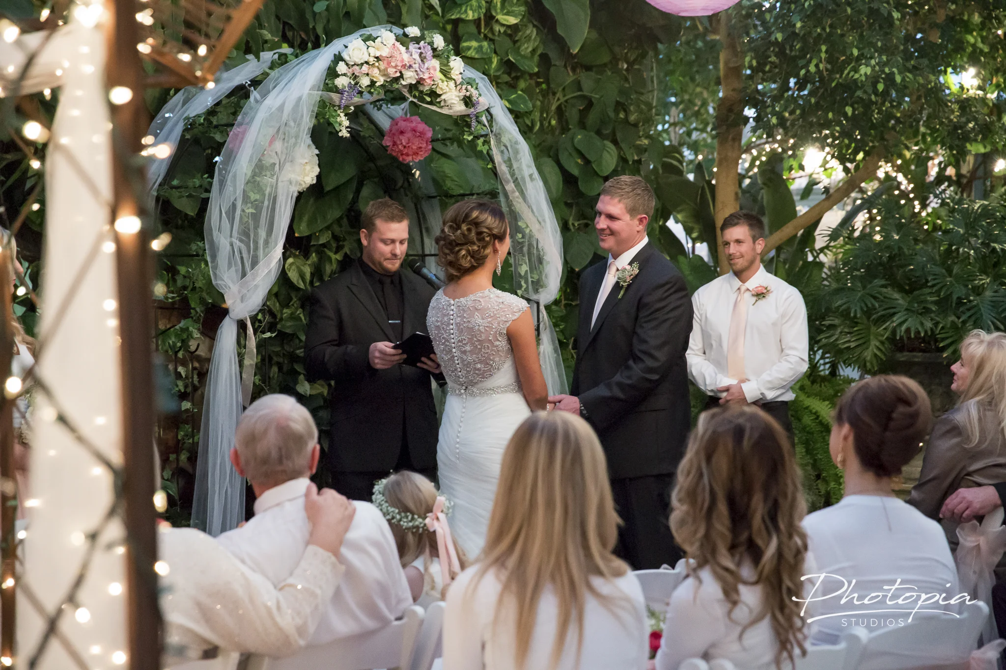 Cassie and Sendie | Le Jardin