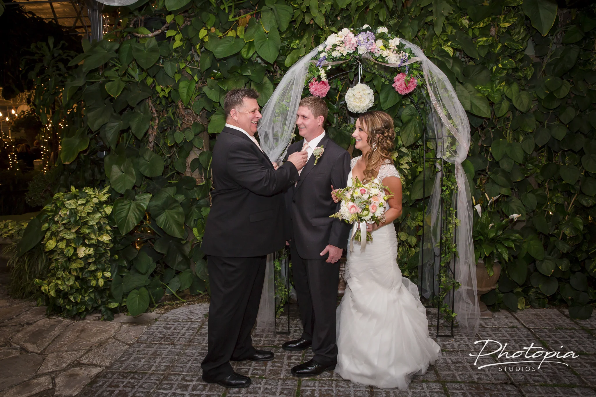 Cassie and Sendie | Le Jardin