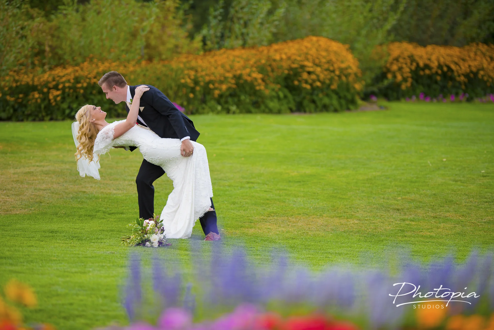 Kelly and Colton | Thanksgiving Point Gardens