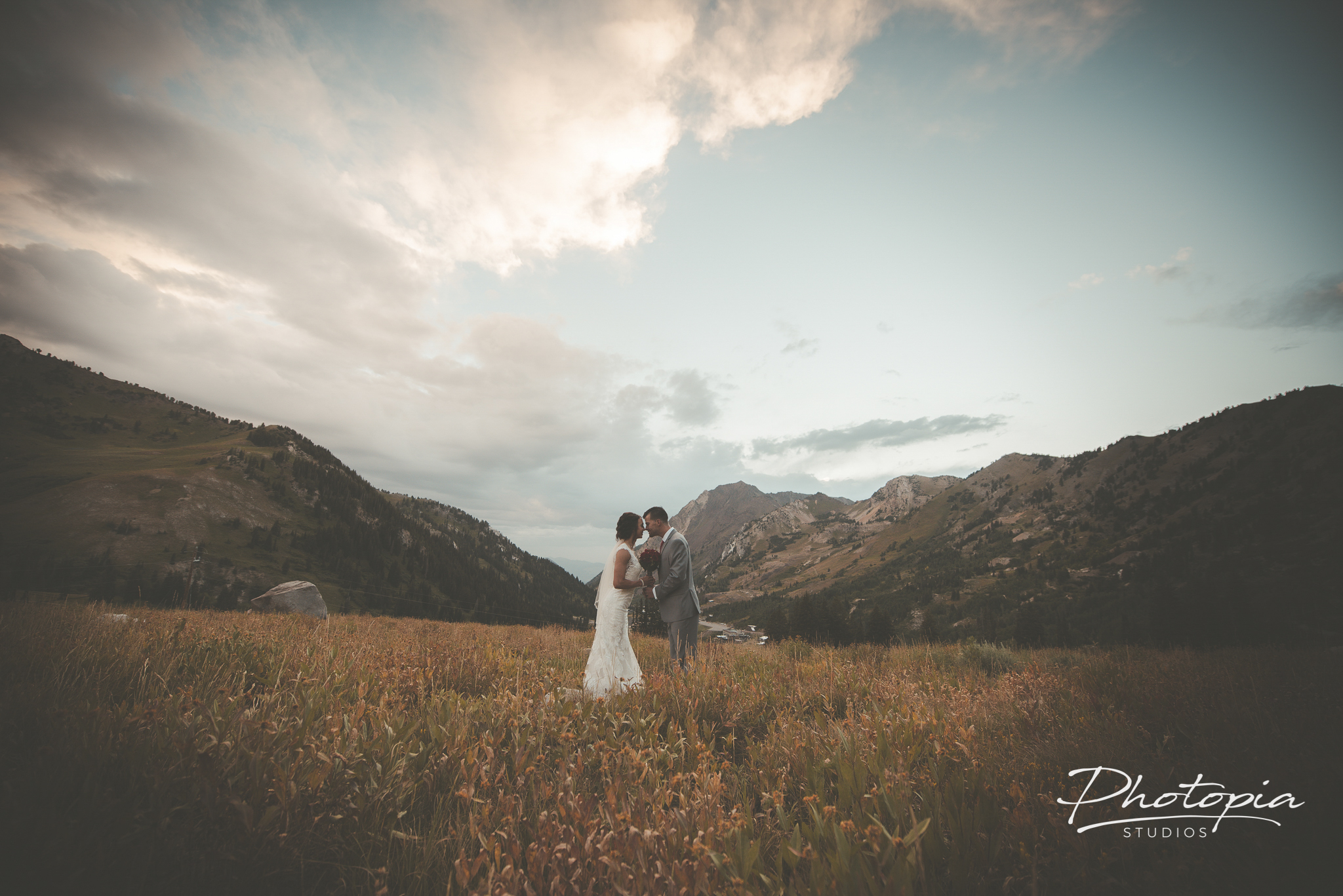 Mikka and Cameron | Eldredge Manor