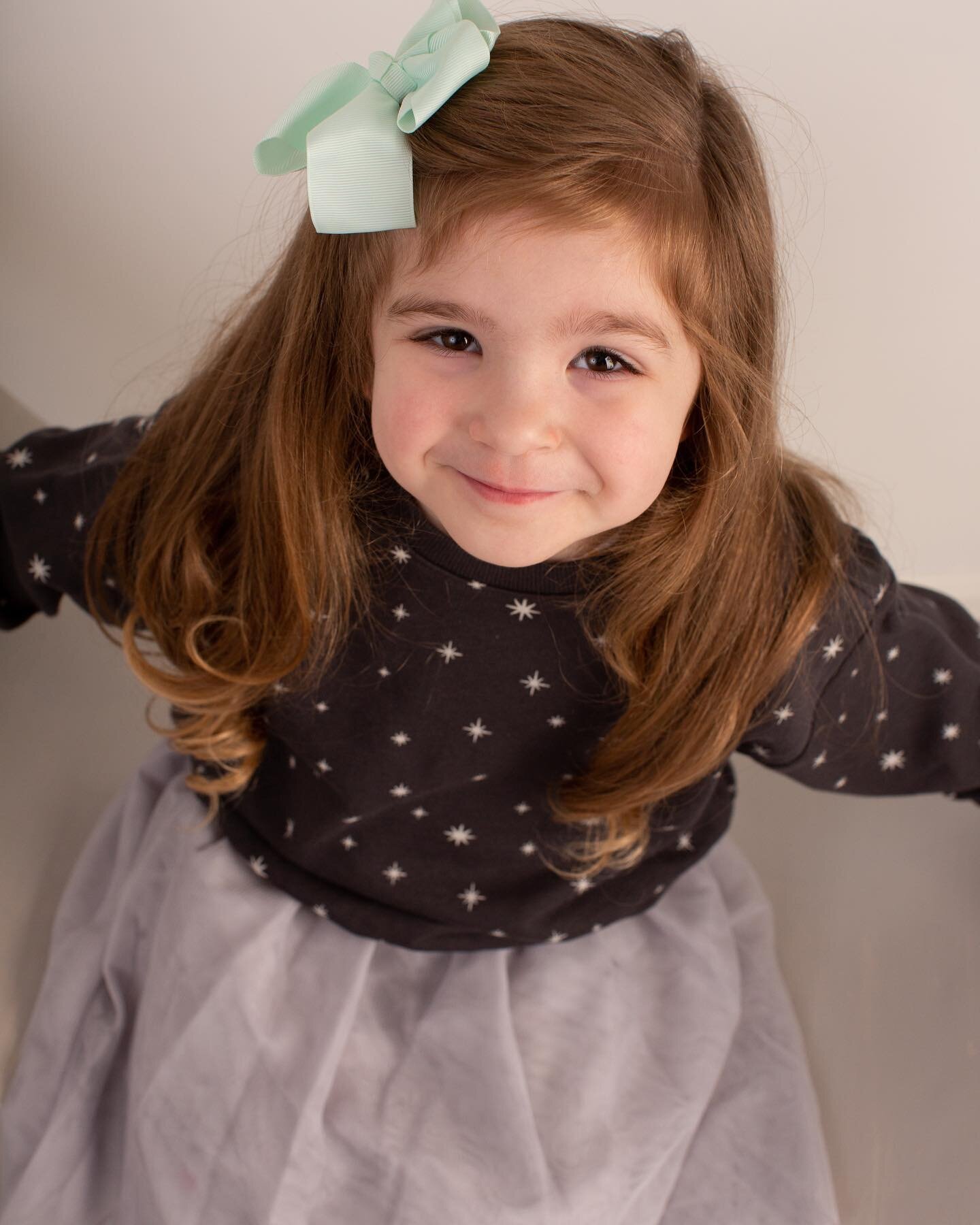 Stella is 4! 🌈 You bring everyone a lot of joy, La! @aliciadbarry @waynehawkins99  #spmillsphotography