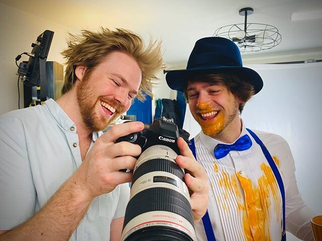 Smile over spilled soup 🥣 😀 Love working with these two buffoons, behind the scenes at @eatpropergood 😍 #soup #eatpropergood #startup #hussle