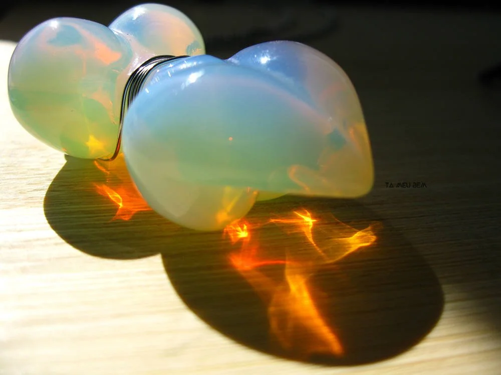 Goddess of the Aura Light Necklace_Ta Meu Bem.jpg
