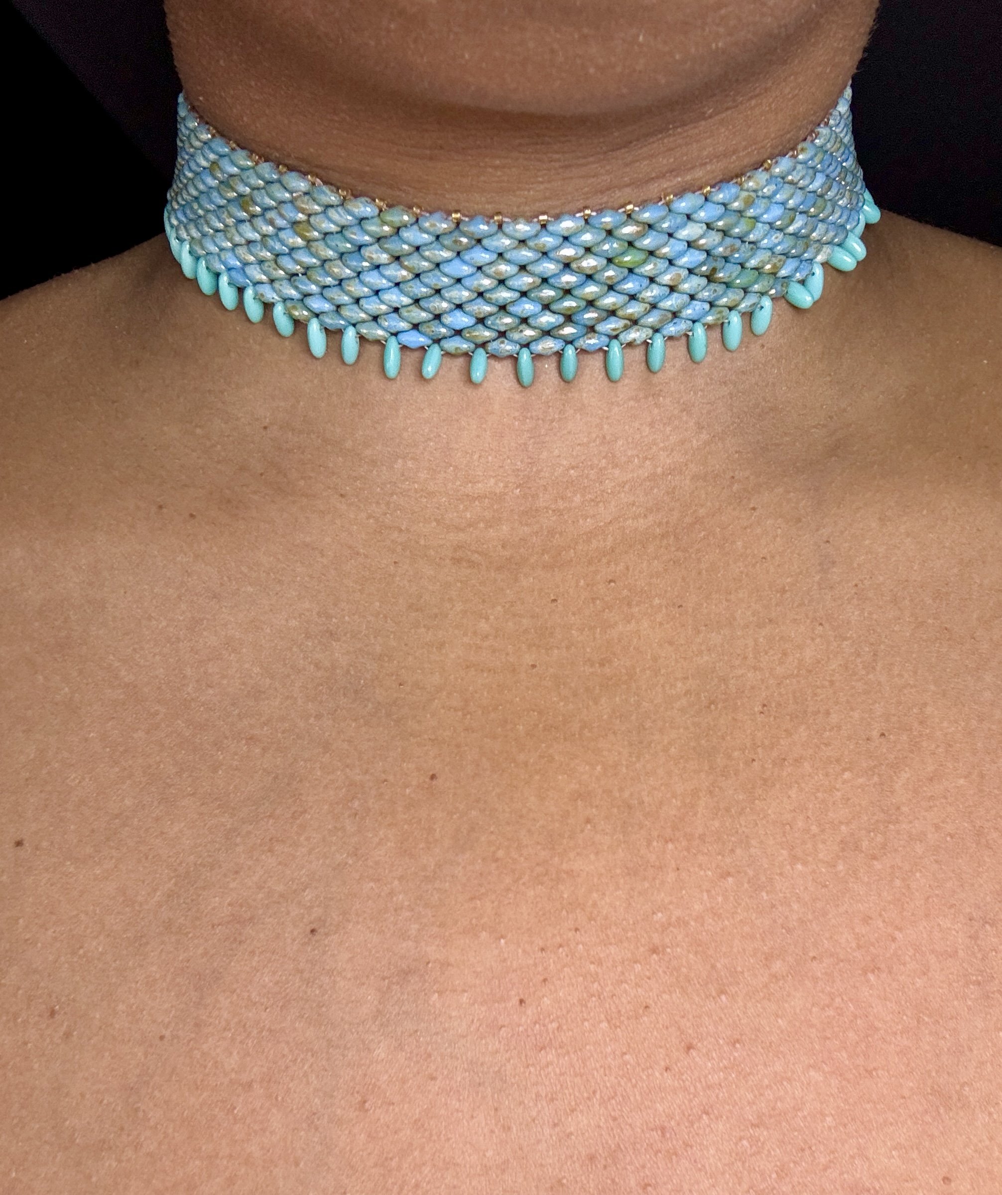 Turquoise Snakeskin beaded choker - handmade.JPG