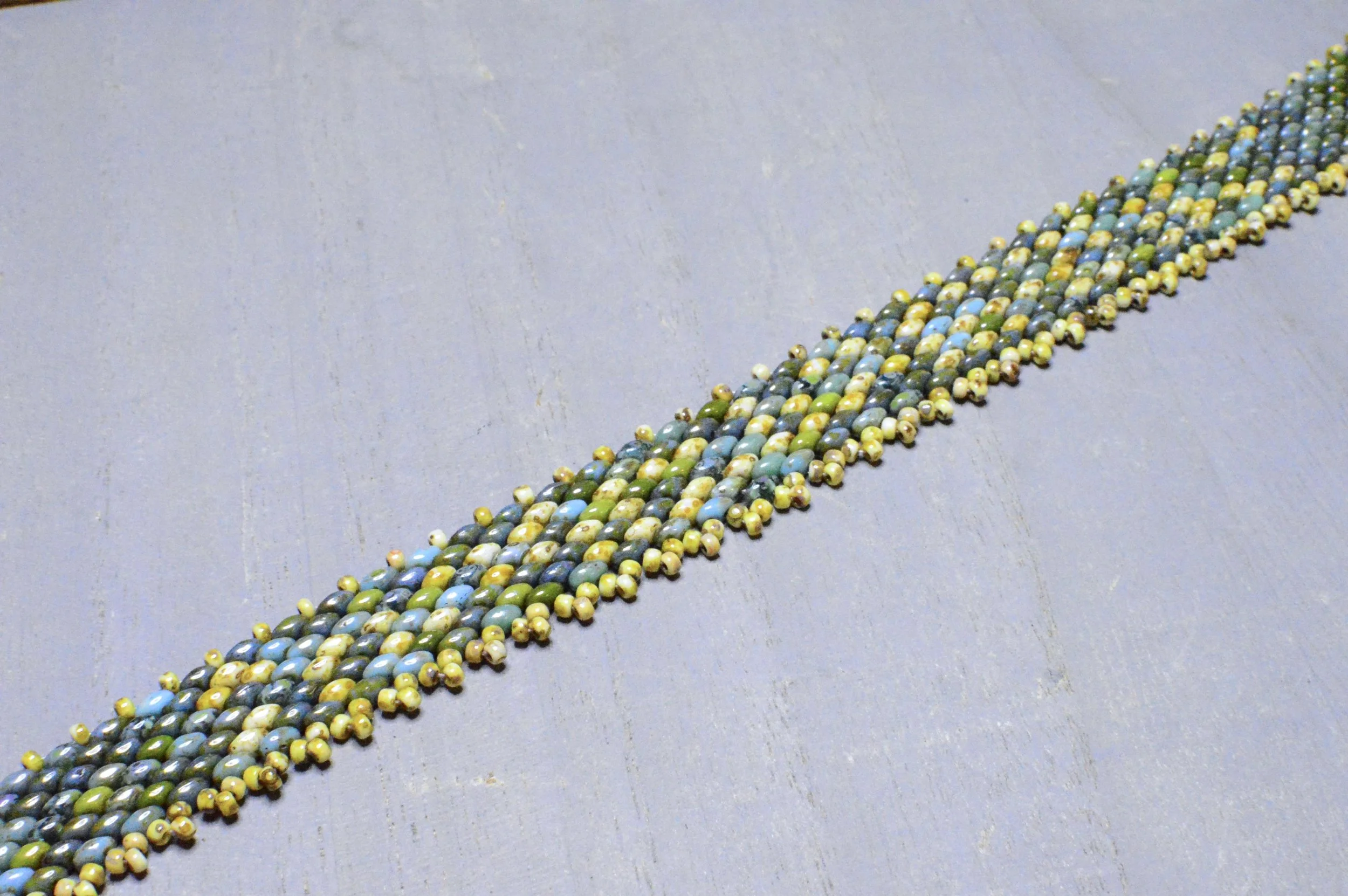 yellow snakeskin choker.JPG