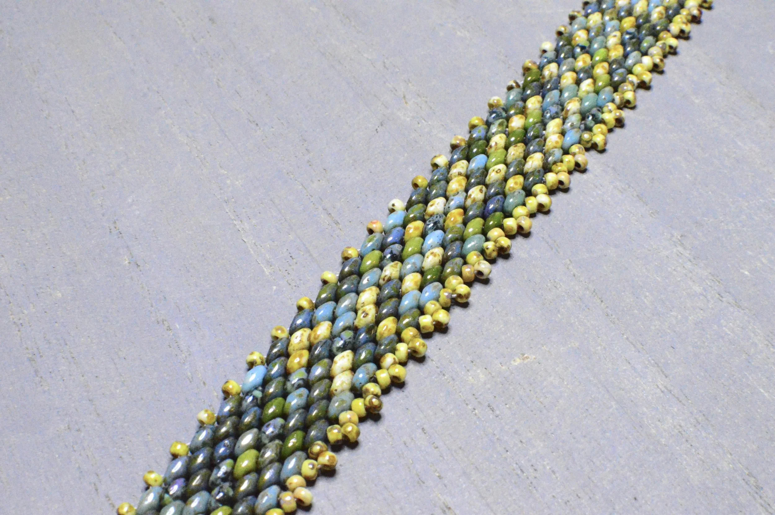 yellow snakeskin seed beadschoker.JPG
