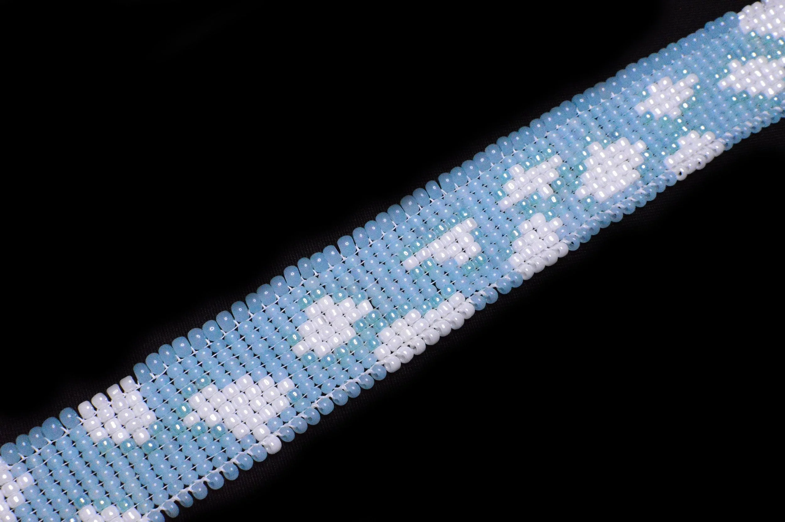 ON NINE CLOUDY SEED BEAD CHOKER.JPG