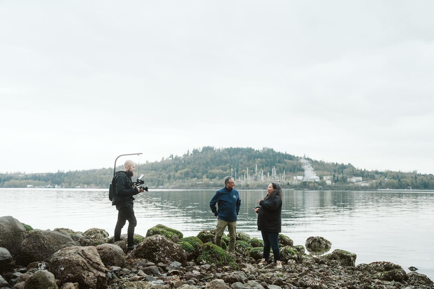 A little BTS of our shoot yesterday with @pacificsalmonfoundation for their upcoming Vancouver gala. We spent our time with Michelle from the Tsleil-Waututh Nation, learning the importance of salmon to her community and how climate change is affectin