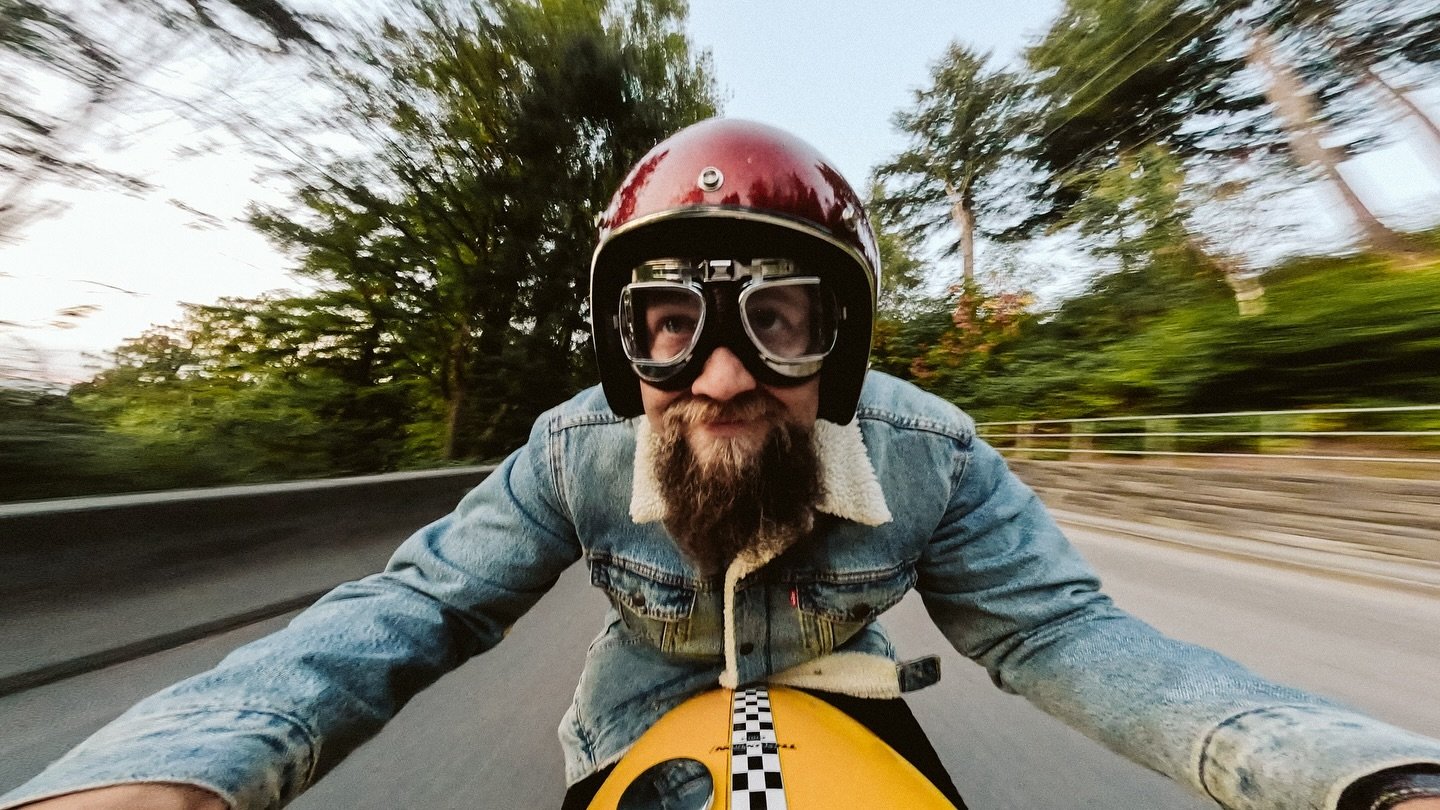 Vroom vroom