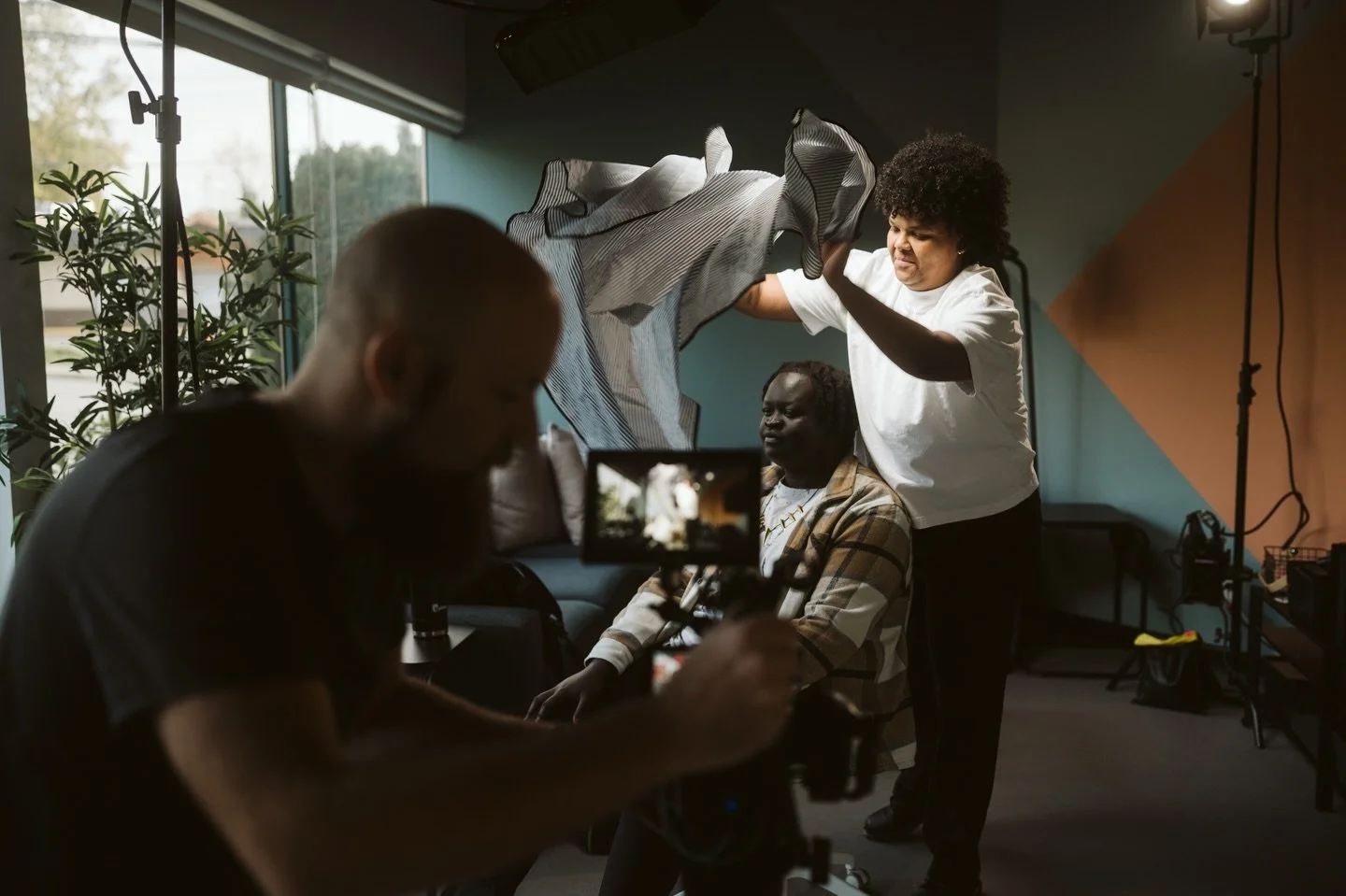 Onset with @mackiesplace for their upcoming Christmas Campaign. 

These scenes were fun to put together, especially with the little Wes Anderson themed twist!