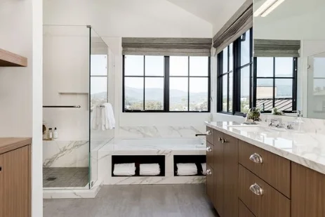 built in tub 2.jpg