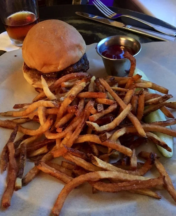 Burger 1.jpg