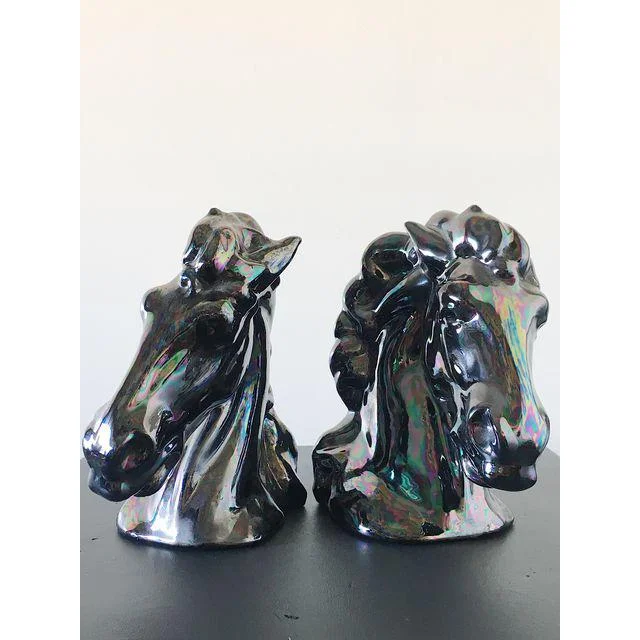 ceramic-horse-heads-a-pair-2918.jpg
