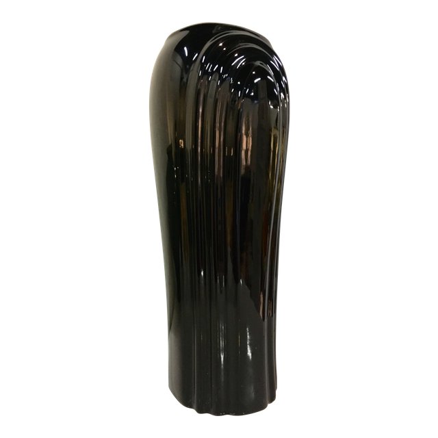 black-art-deco-vase-6082.jpeg
