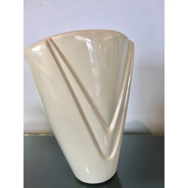 vintage-art-deco-vase-7415.jpeg