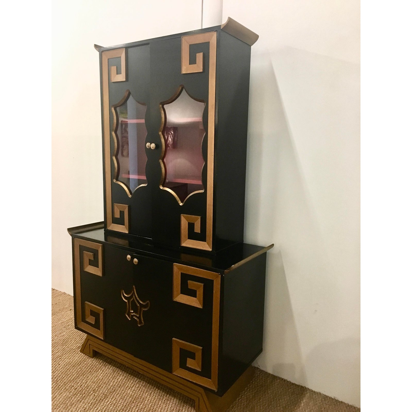 1970s-hollywood-regency-greek-key-pagoda-display-cabinet-2182.jpeg