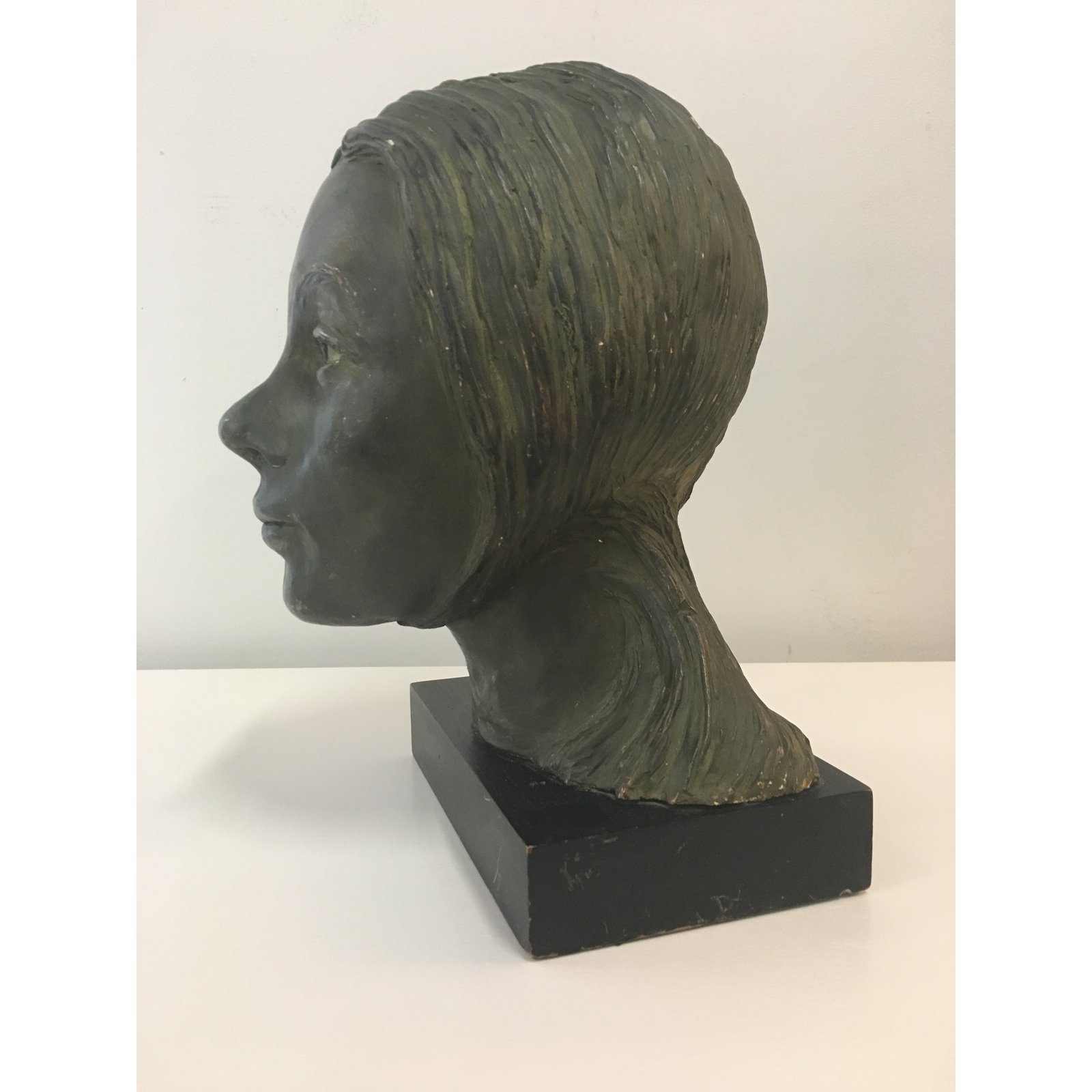 1980s-expressionism-female-plaster-bust-0312.jpeg