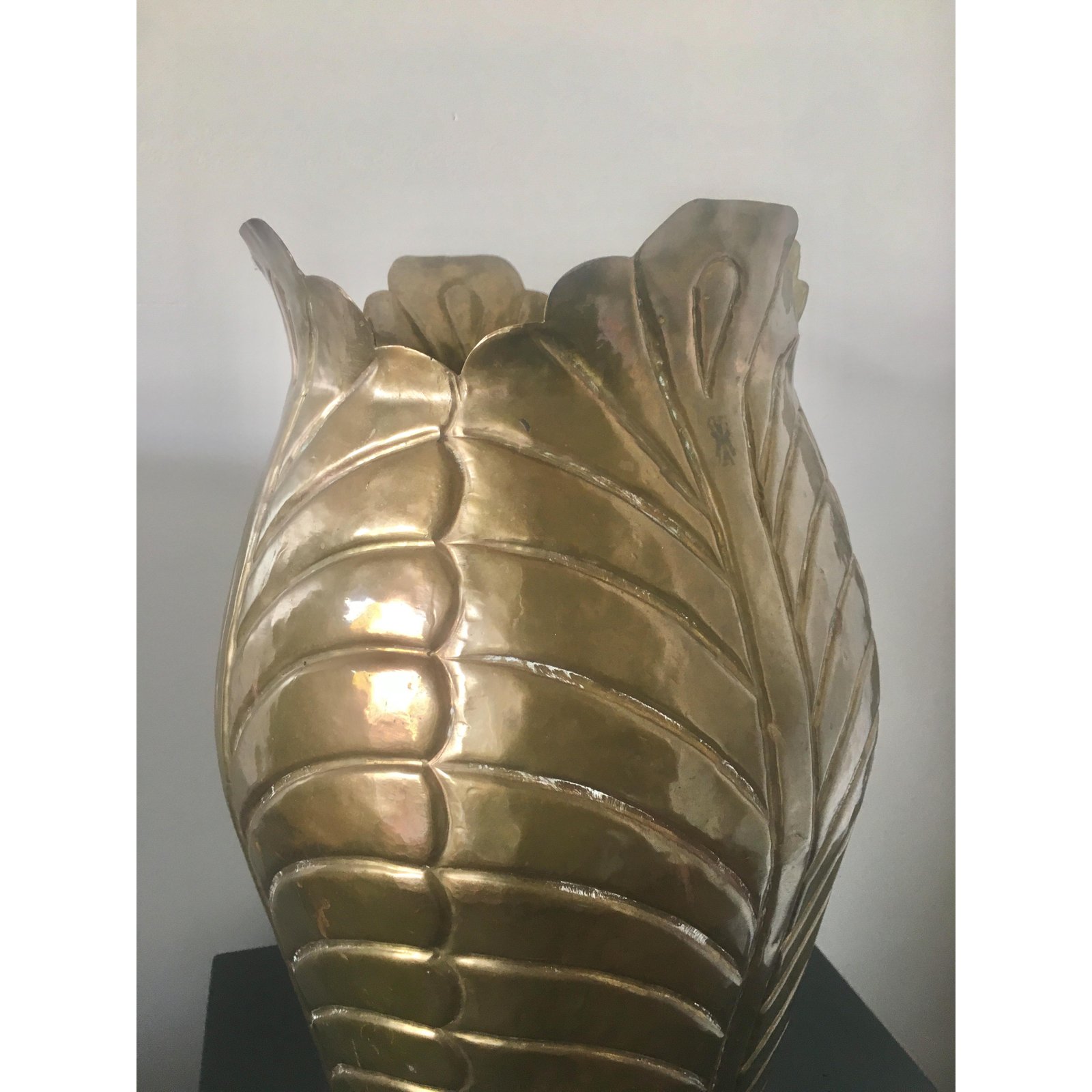 1980s-hollywood-regency-scalloped-brass-plated-vase-1282.jpeg