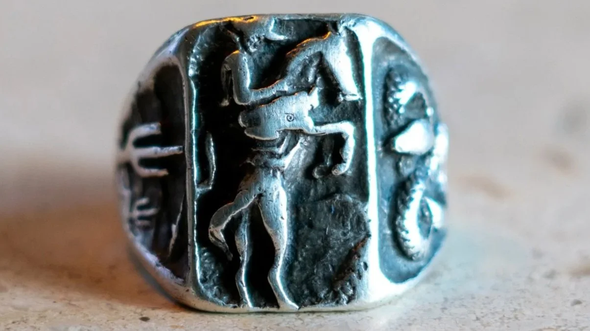 Early Trading Post Horse Rider Ring Size-9