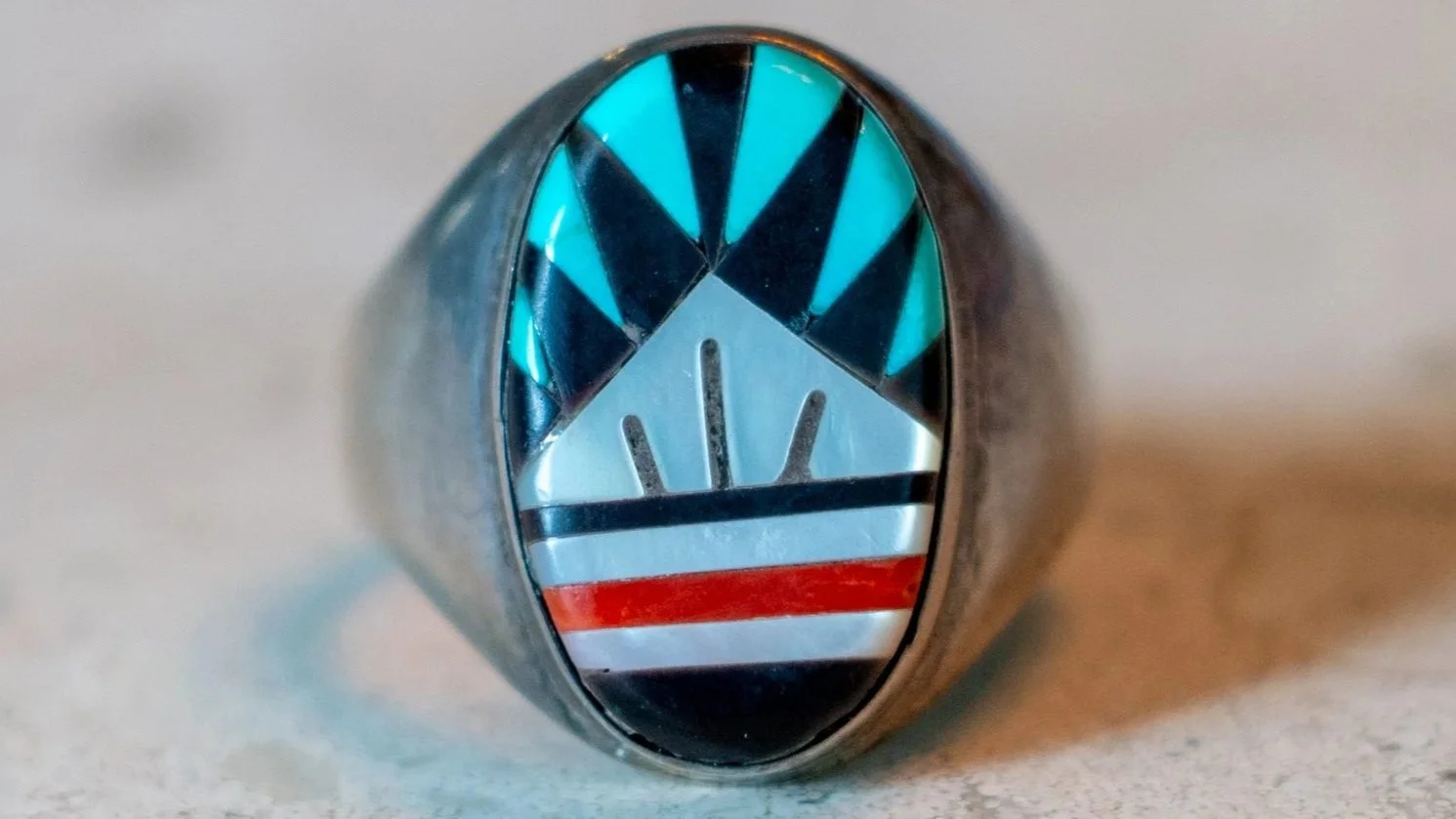Oval 1960s Zuni Inlay Ring Size-12