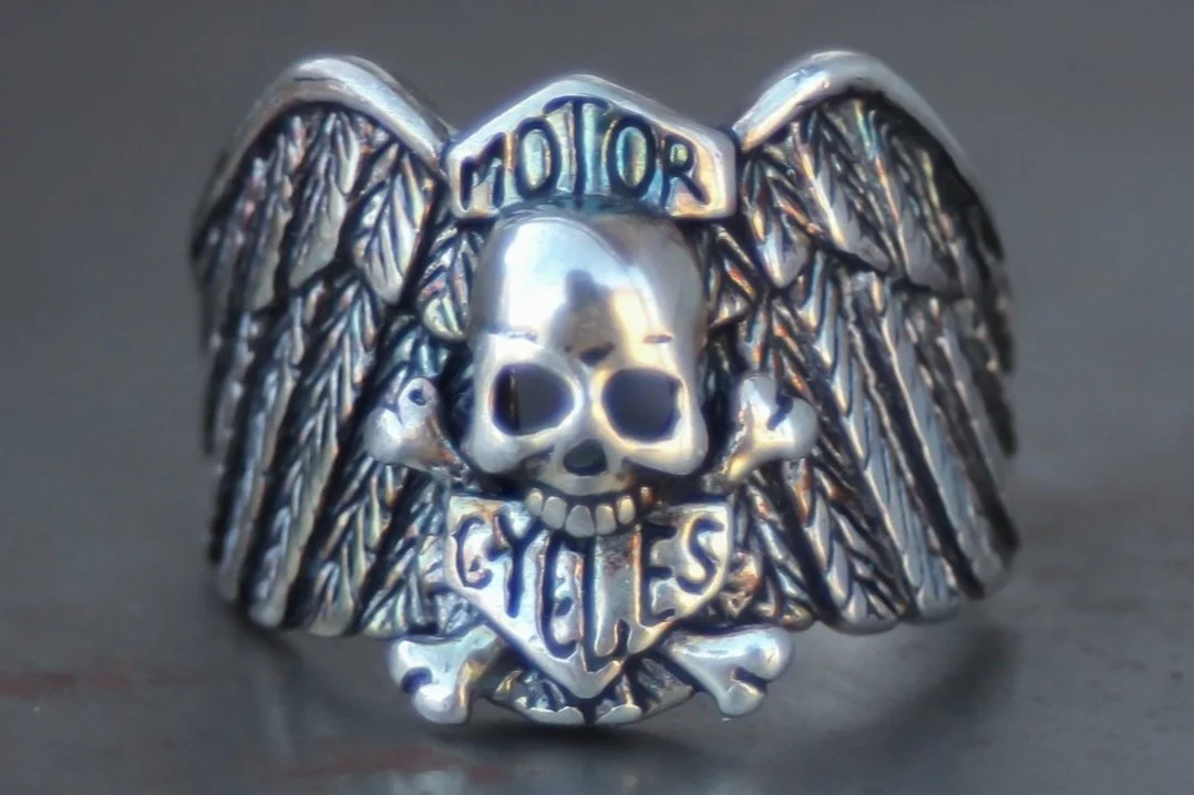 Harley Emblem Skull & Cross Bones 1980s Ring Size-13