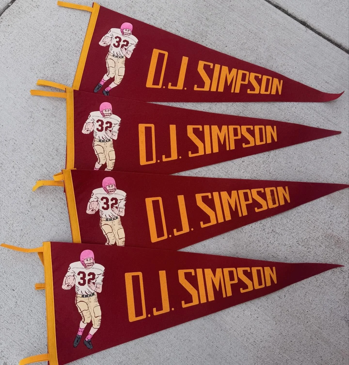 Original 1970s OJ Simpson football pennants. 

DM for inquiries 
Thanks for L👀King!